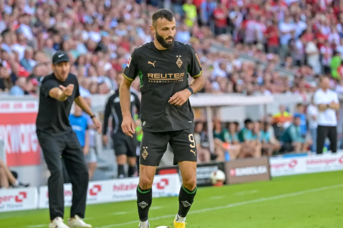 Mainz Set to Challenge Borussia Monchengladbach Amid Managerial Turmoil