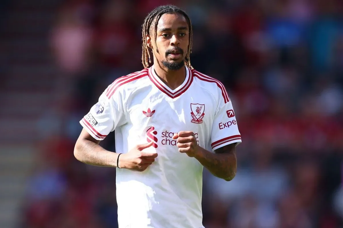 Liverpool Prepares for Manchester City Showdown: Eyes on Bradley Barcola's Goal Potential